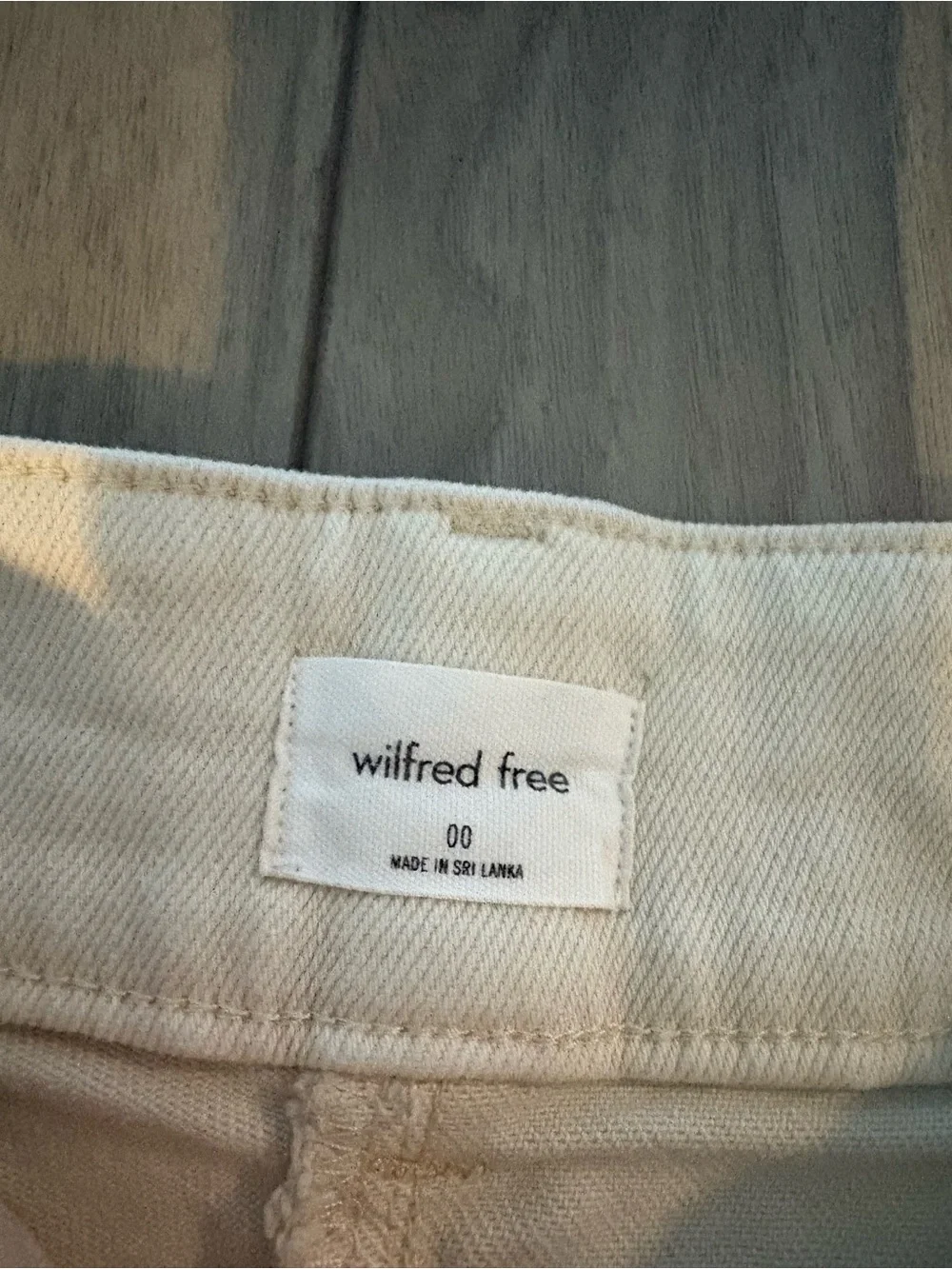 Aritzia Wilfred Free Cream High-Rise Pants